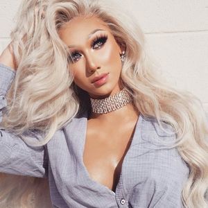 Meet your Posher, Zoe